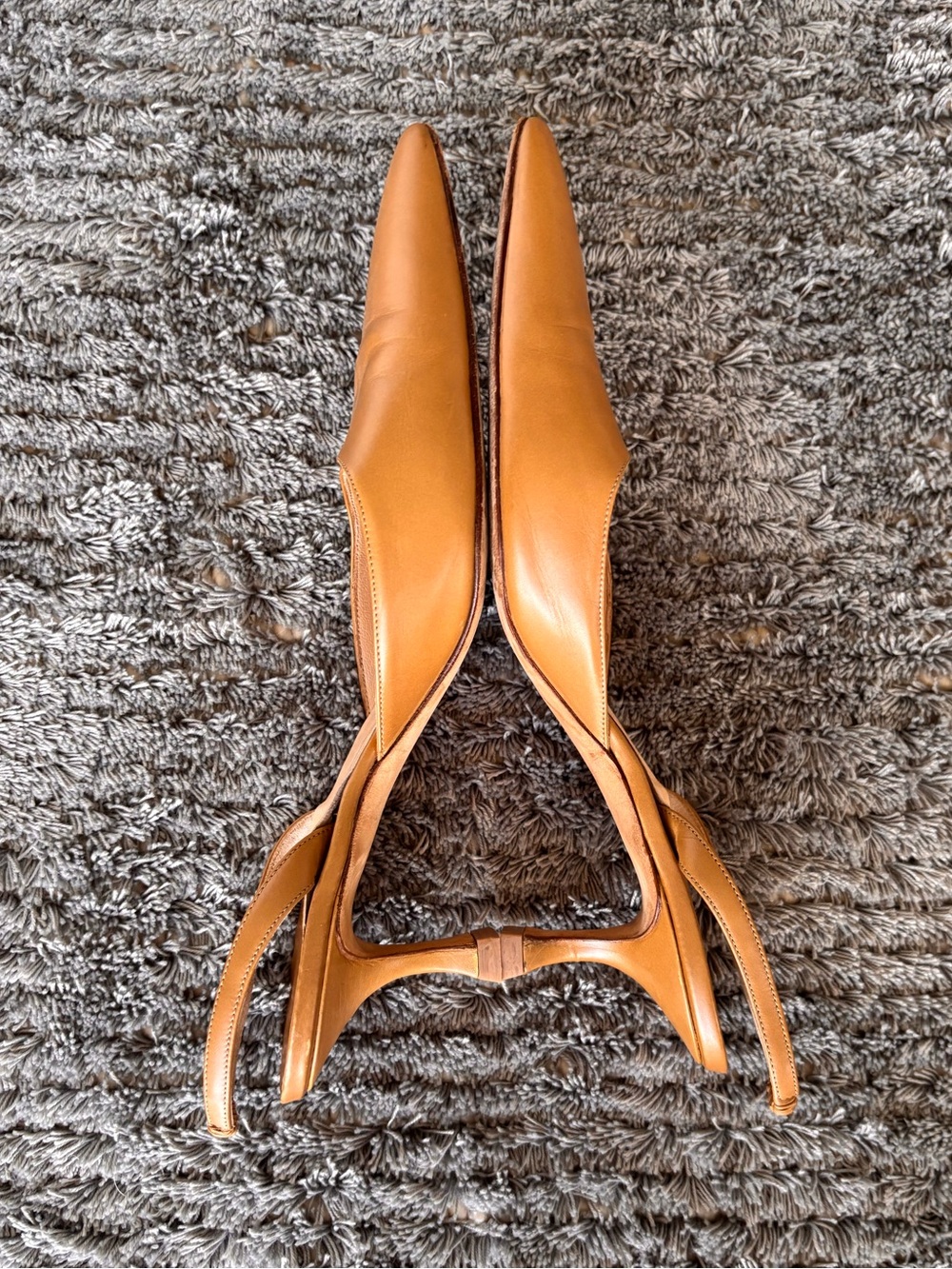 Manolo Blahnik slingbacks- Size 38 - Picture 3 of 6
